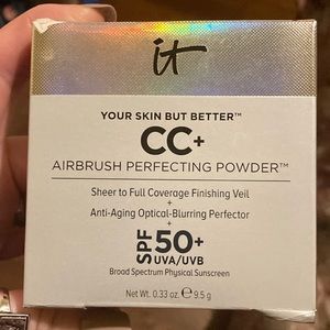 IT COSMETICS CC+ PERFECTING POWDER